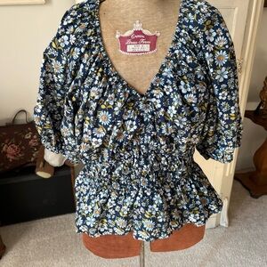 Old Navy Dark Blue Floral Peplum Blouse